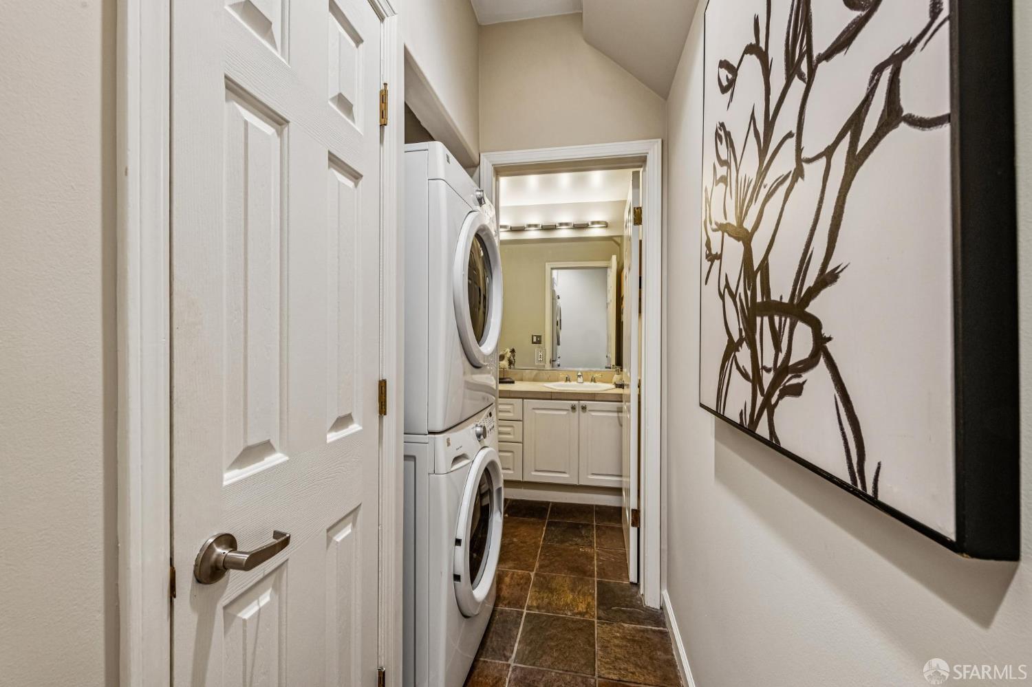 Detail Gallery Image 43 of 61 For 510 Franconia St, San Francisco,  CA 94110 - 3 Beds | 2/1 Baths