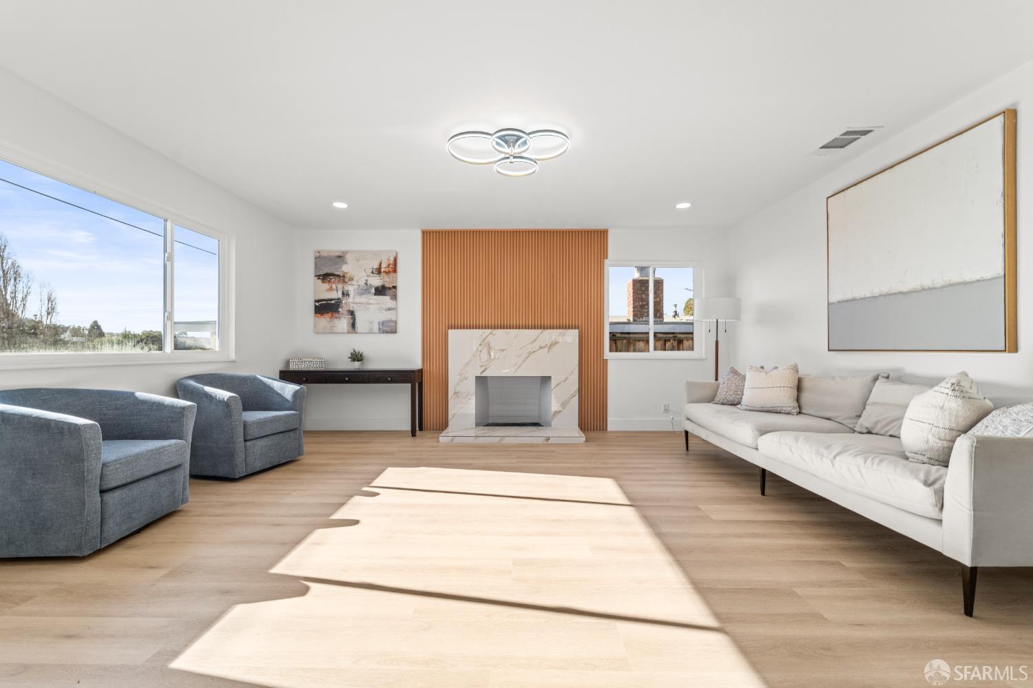 Detail Gallery Image 4 of 52 For 1334 7th St, Rodeo,  CA 94572 - 3 Beds | 2 Baths