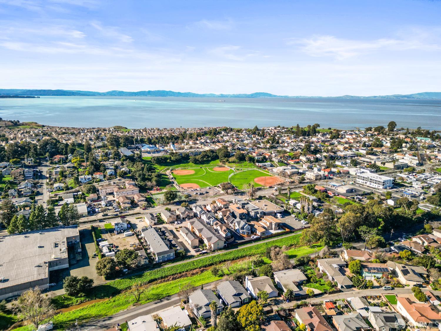 Detail Gallery Image 49 of 52 For 1334 7th St, Rodeo,  CA 94572 - 3 Beds | 2 Baths