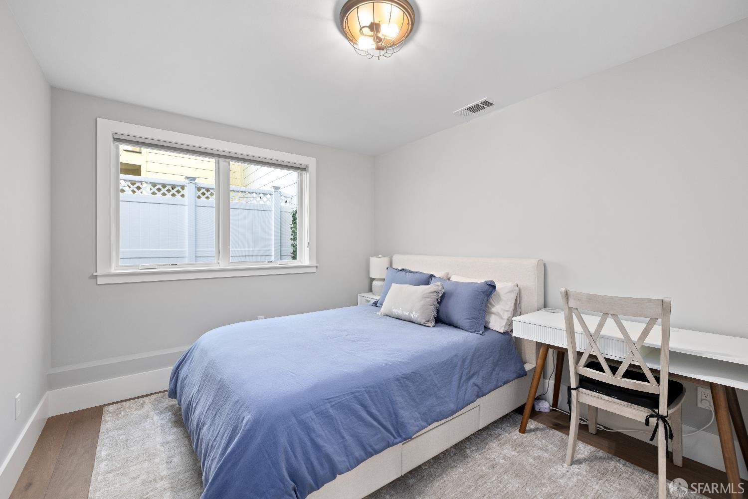 Detail Gallery Image 22 of 27 For 2155 Greenwich St, San Francisco,  CA 94123 - 3 Beds | 3 Baths