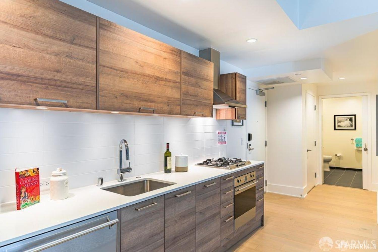 Detail Gallery Image 9 of 35 For 1075 Market St #408,  San Francisco,  CA 94103 - 1 Beds | 1 Baths