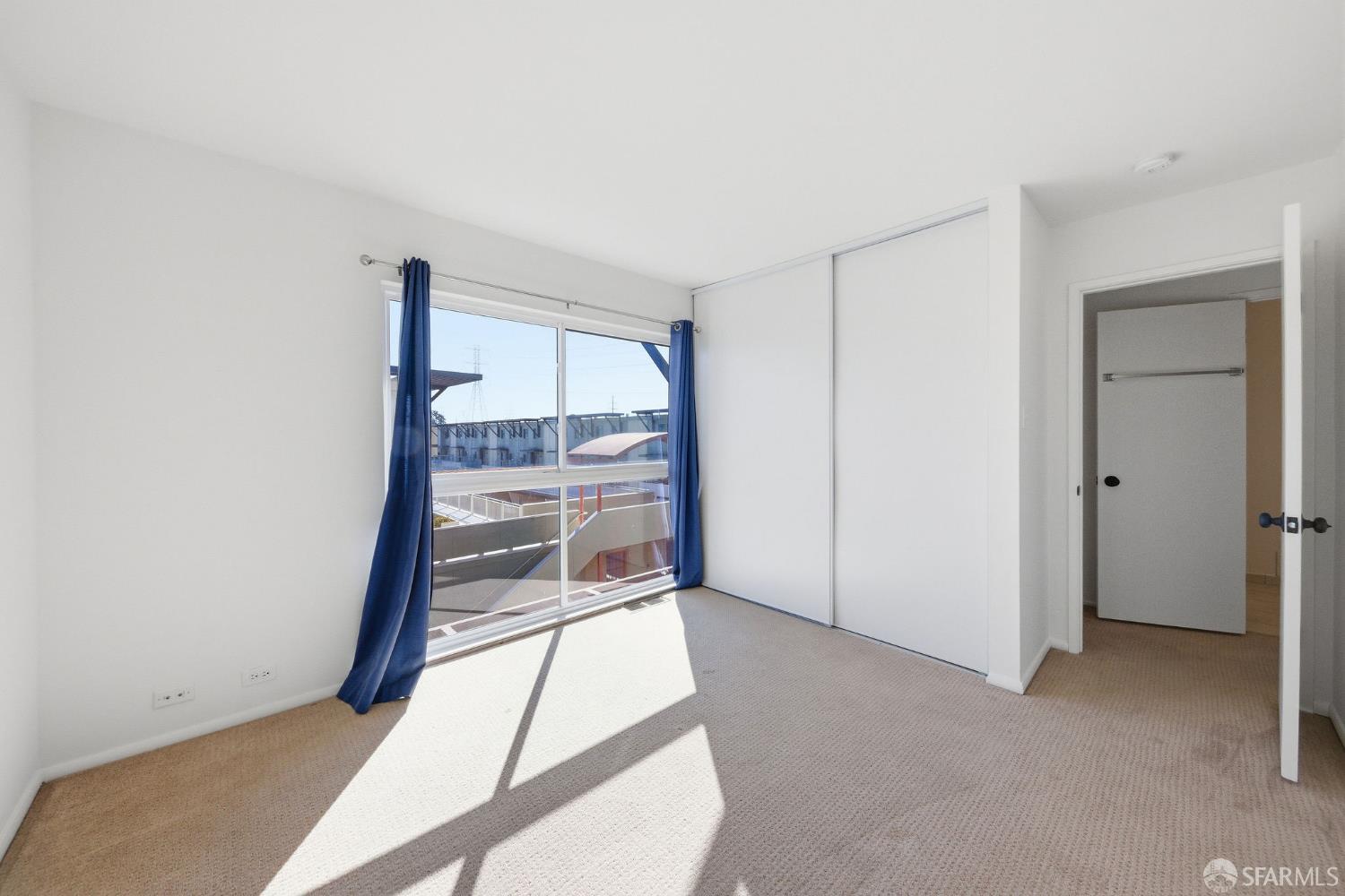 Detail Gallery Image 19 of 41 For 1208 Admiralty Ln, Foster City,  CA 94404 - 3 Beds | 2/1 Baths