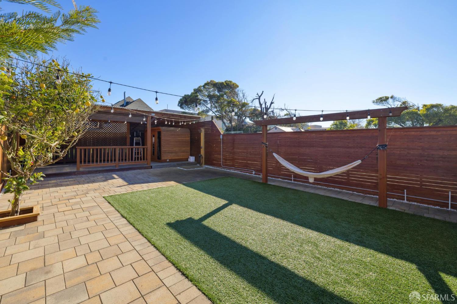 Detail Gallery Image 25 of 51 For 1226 44th Ave, San Francisco,  CA 94122 - 4 Beds | 3 Baths