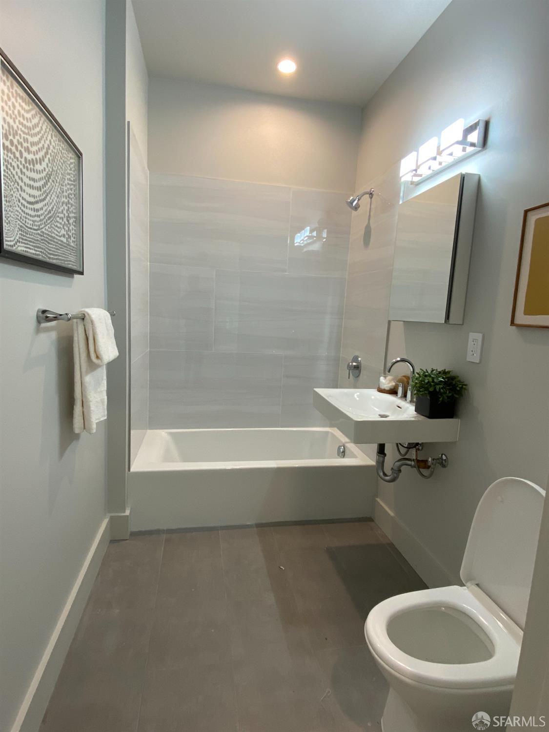 Detail Gallery Image 27 of 47 For 3945 Judah St #504,  San Francisco,  CA 94121 - 2 Beds | 2 Baths