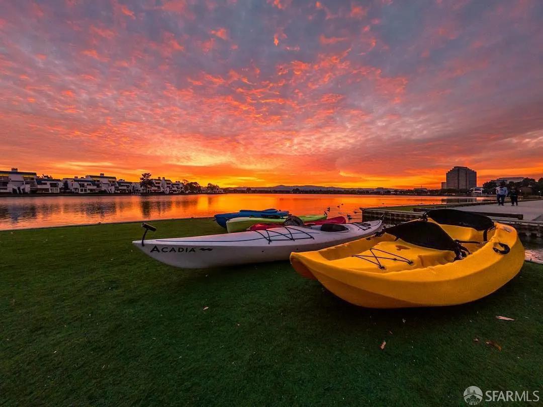 Detail Gallery Image 41 of 41 For 1208 Admiralty Ln, Foster City,  CA 94404 - 3 Beds | 2/1 Baths