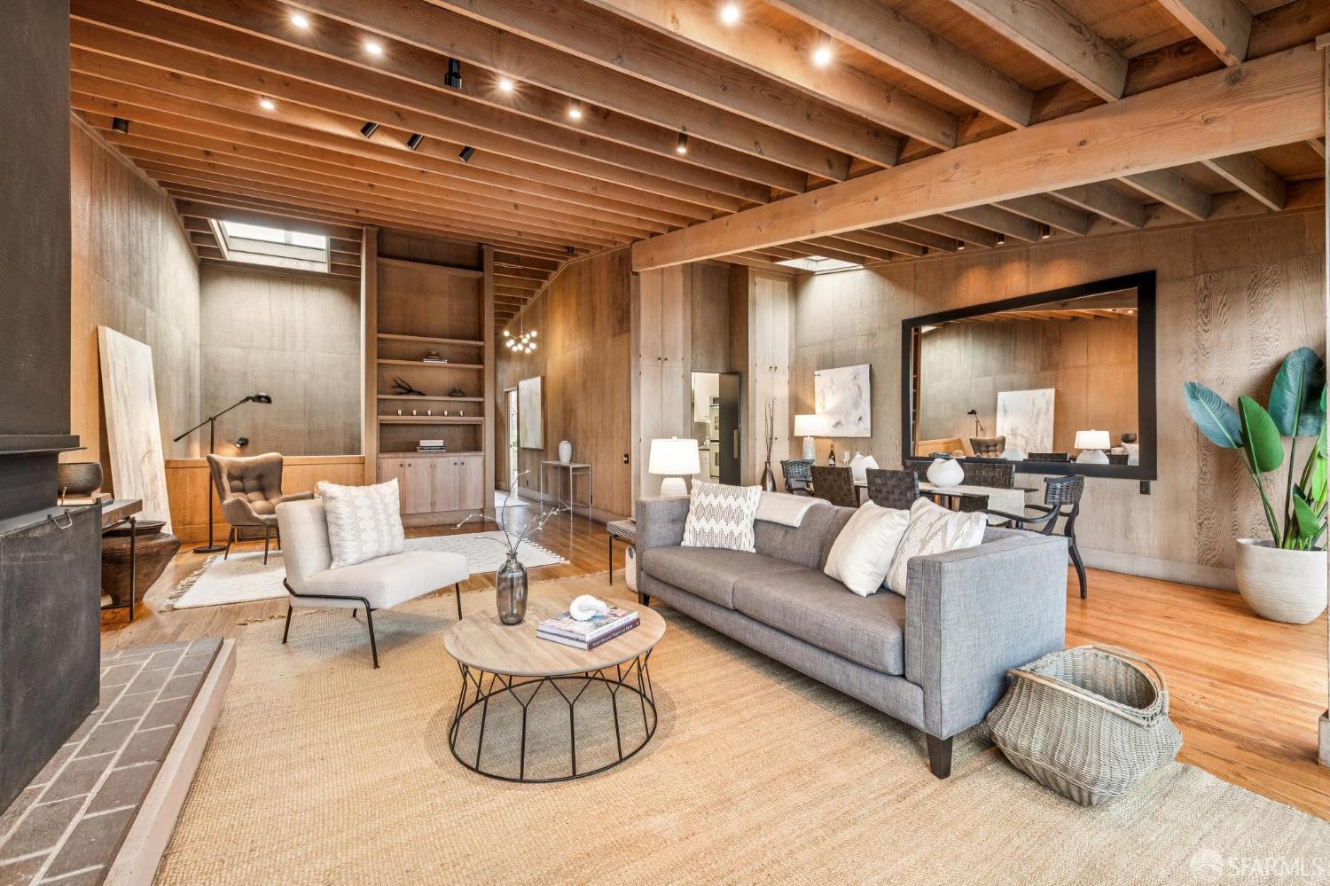 Detail Gallery Image 12 of 52 For 3616 21st St, San Francisco,  CA 94114 - 2 Beds | 2 Baths