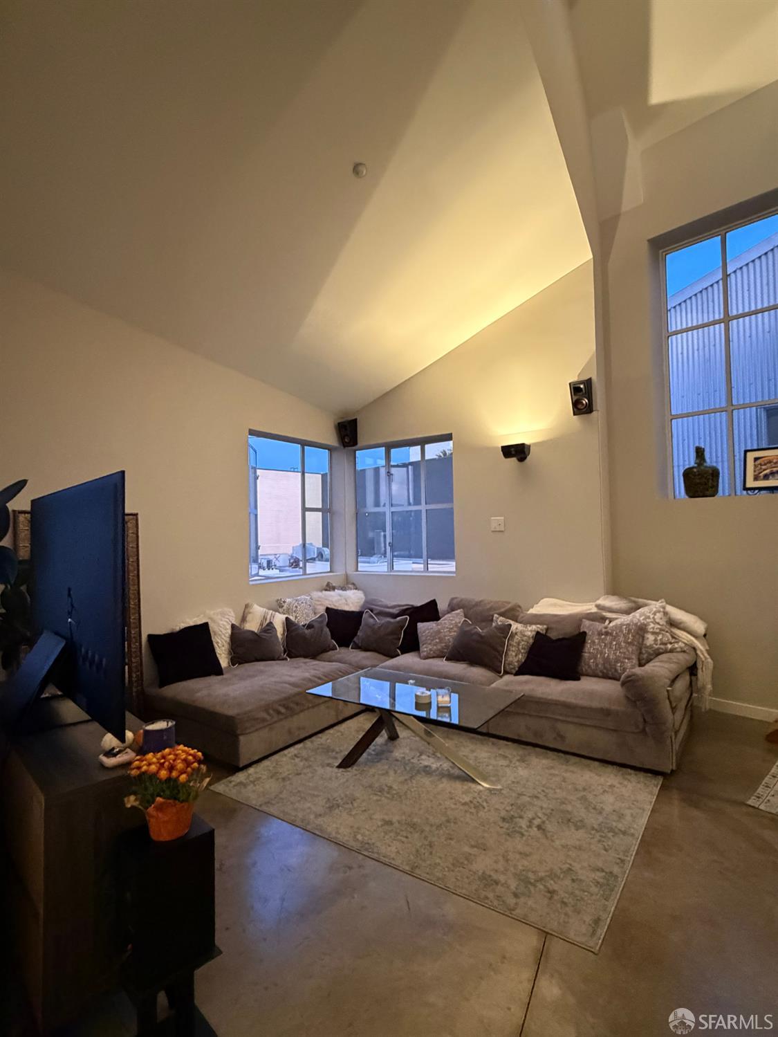Detail Gallery Image 11 of 22 For 60 Rausch St #407,  San Francisco,  CA 94103 - 2 Beds | 1/1 Baths