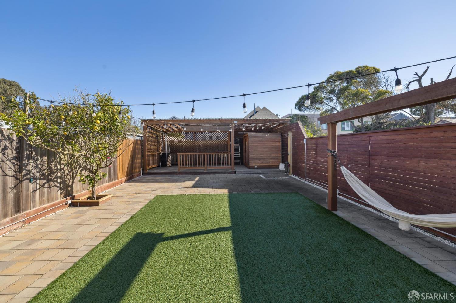 Detail Gallery Image 26 of 51 For 1226 44th Ave, San Francisco,  CA 94122 - 4 Beds | 3 Baths