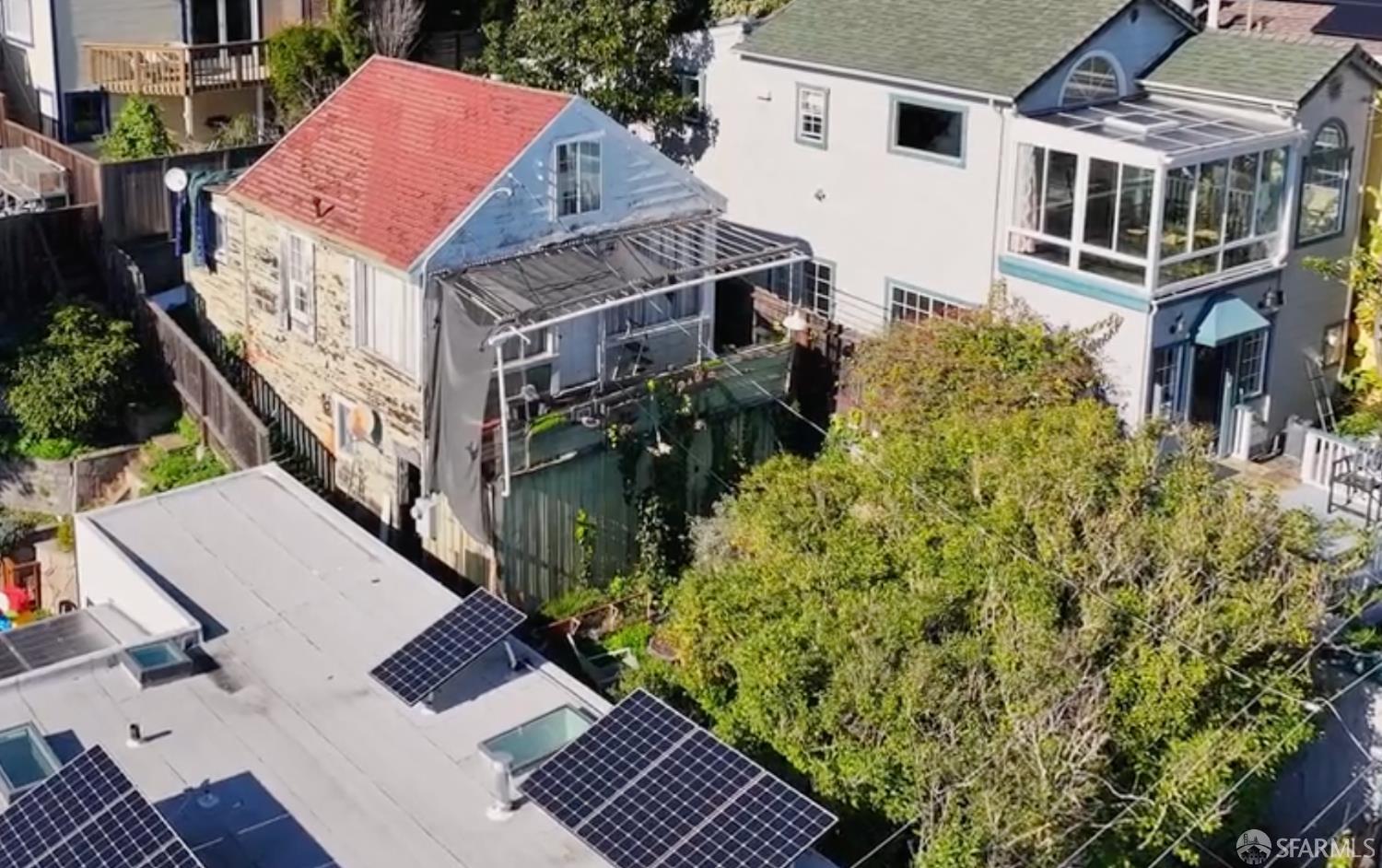 Detail Gallery Image 2 of 4 For 448 Nevada St, San Francisco,  CA 94110 - 1 Beds | 1 Baths