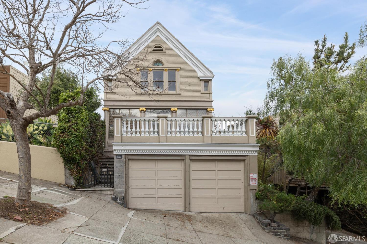 Detail Gallery Image 2 of 49 For 3622 21st St, San Francisco,  CA 94114 - 2 Beds | 2 Baths