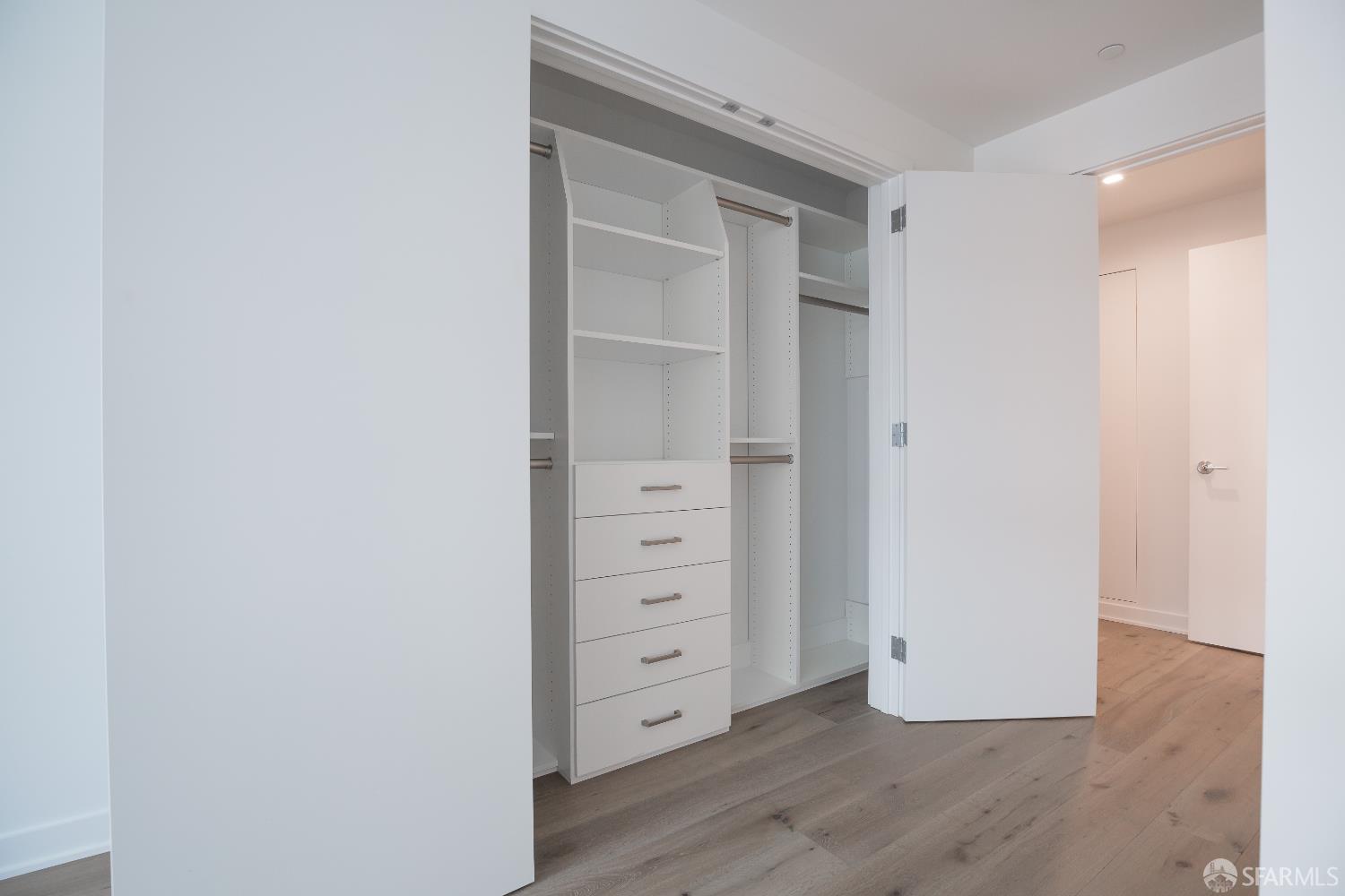 Detail Gallery Image 15 of 39 For 280 Spear St 6f,  San Francisco,  CA 94105 - 2 Beds | 2 Baths