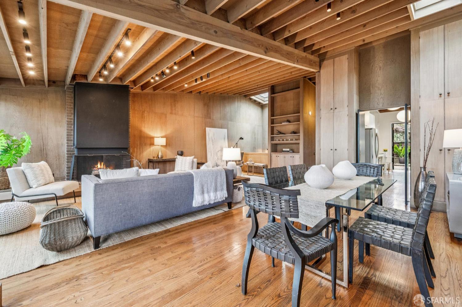 Detail Gallery Image 18 of 52 For 3616 21st St, San Francisco,  CA 94114 - 2 Beds | 2 Baths