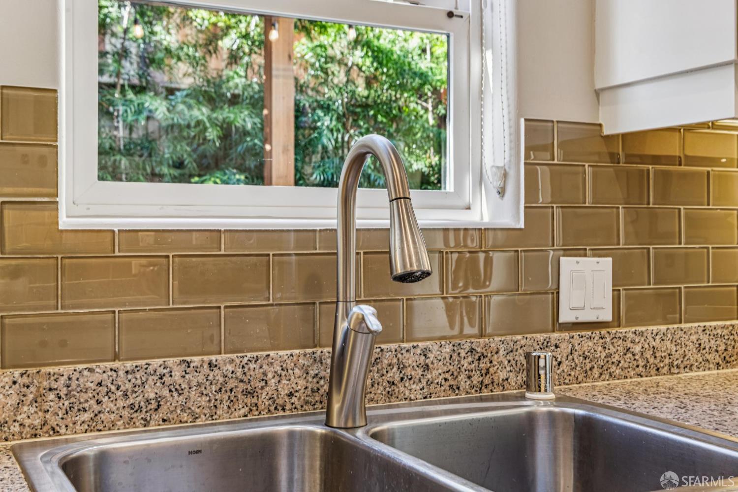 Detail Gallery Image 26 of 61 For 510 Franconia St, San Francisco,  CA 94110 - 3 Beds | 2/1 Baths