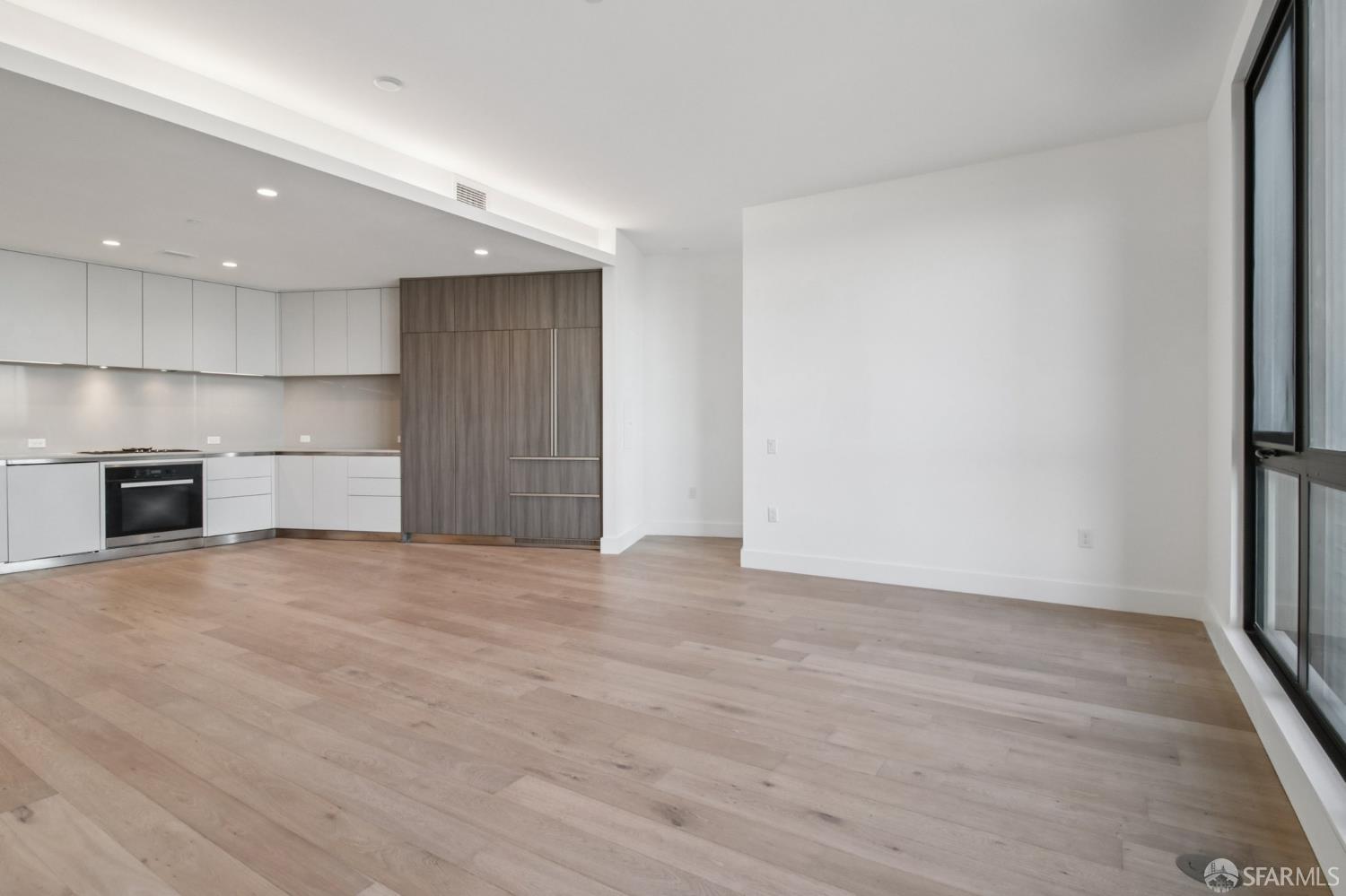 Photo #11: 426094425 Listing: Photo #11