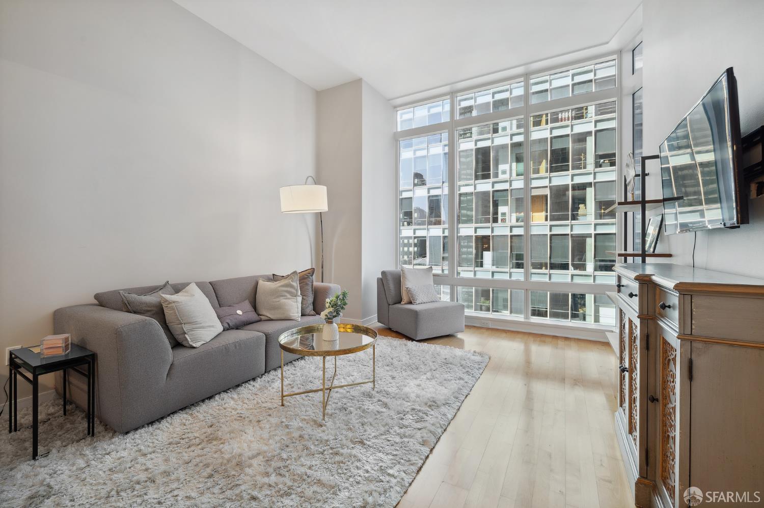 Detail Gallery Image 4 of 46 For 301 Mission St 25b,  San Francisco,  CA 94105 - 1 Beds | 1 Baths