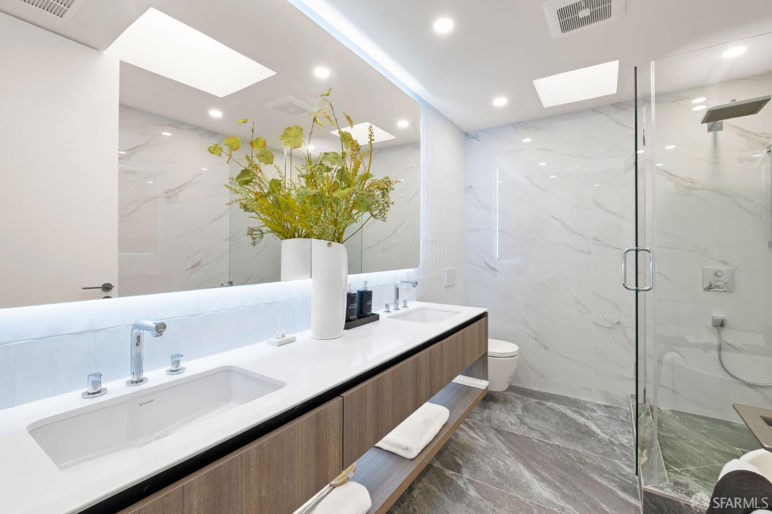 Detail Gallery Image 35 of 48 For 131 Turquoise Way, San Francisco,  CA 94131 - 3 Beds | 3/1 Baths