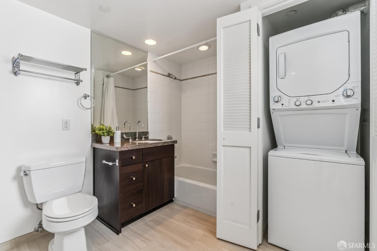 Detail Gallery Image 22 of 26 For 1325 Indiana St #201,  San Francisco,  CA 94107 - 1 Beds | 2 Baths