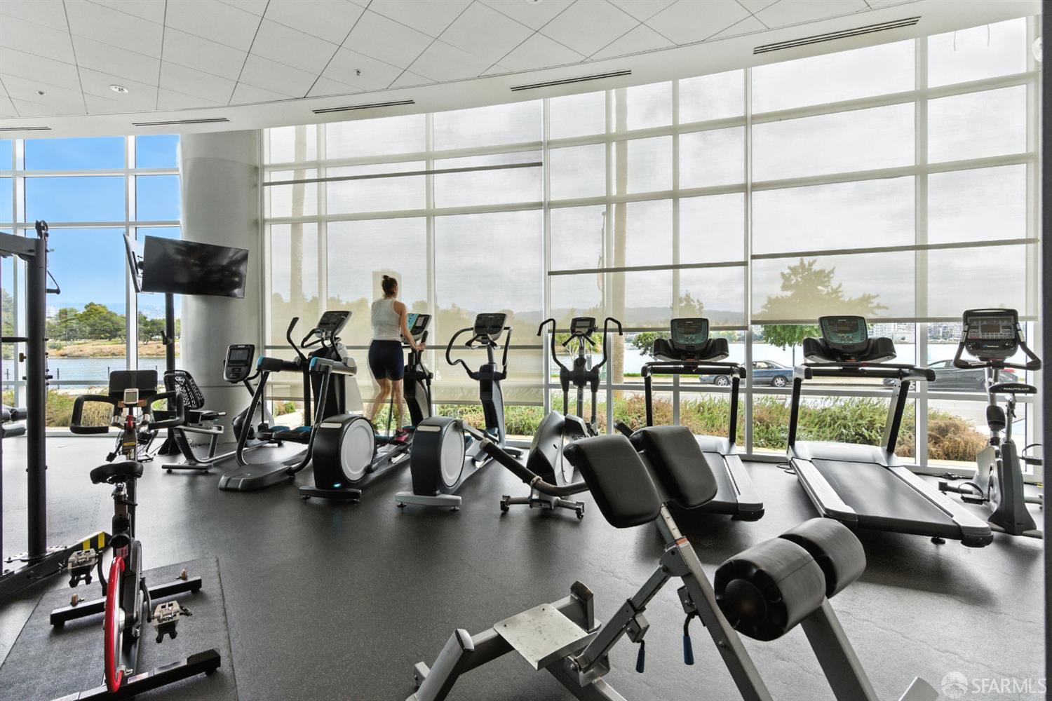 Detail Gallery Image 26 of 28 For 1 Lakeside Dr #1006,  Oakland,  CA 94612 - 1 Beds | 1 Baths