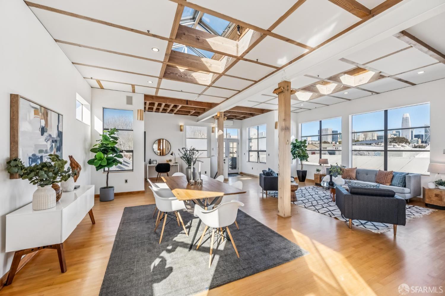 Detail Gallery Image 12 of 87 For 1066 Bryant St, San Francisco,  CA 94103 - 4 Beds | 5/1 Baths