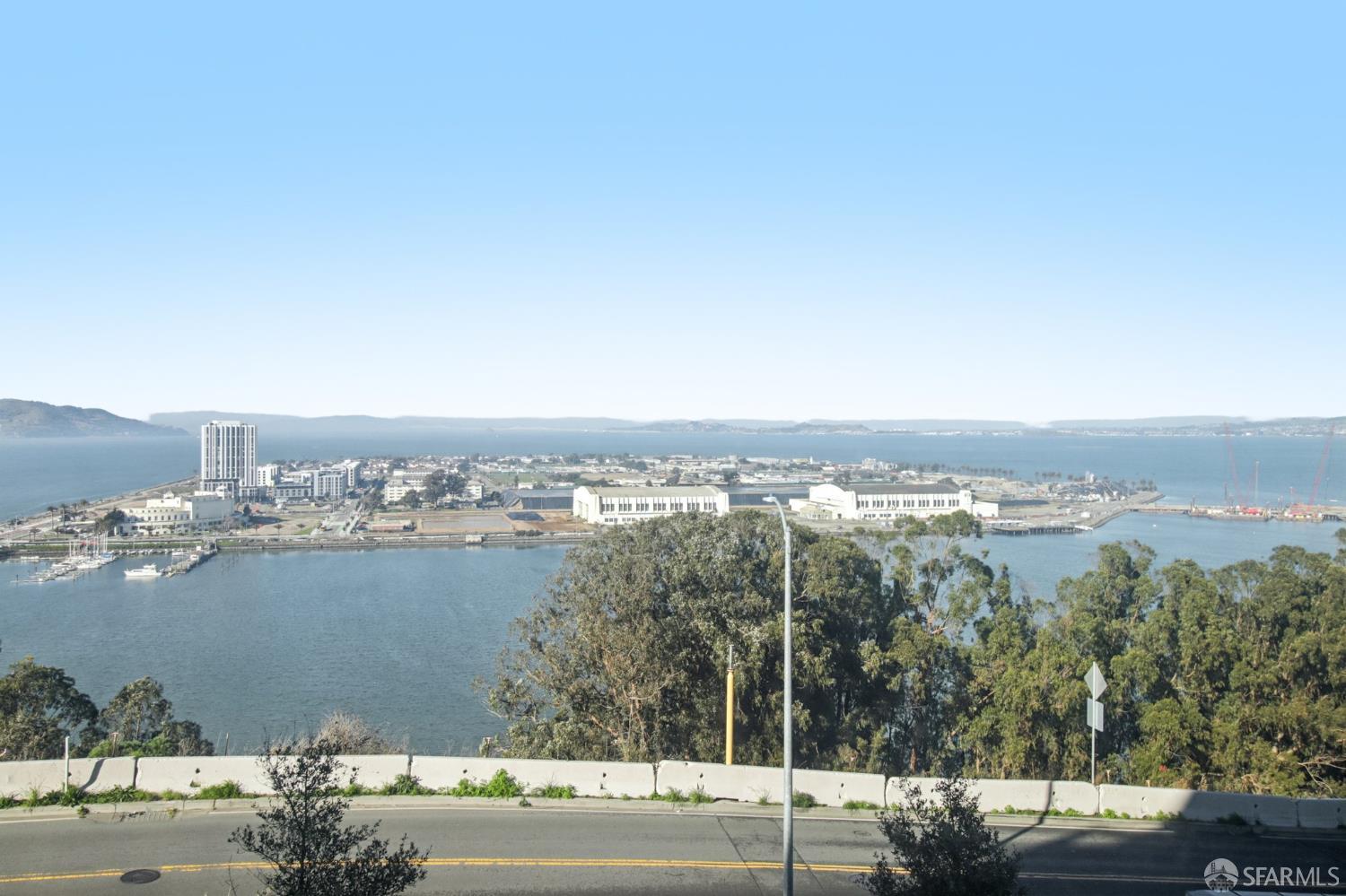 Photo #5: 426094425 Listing: Photo #5