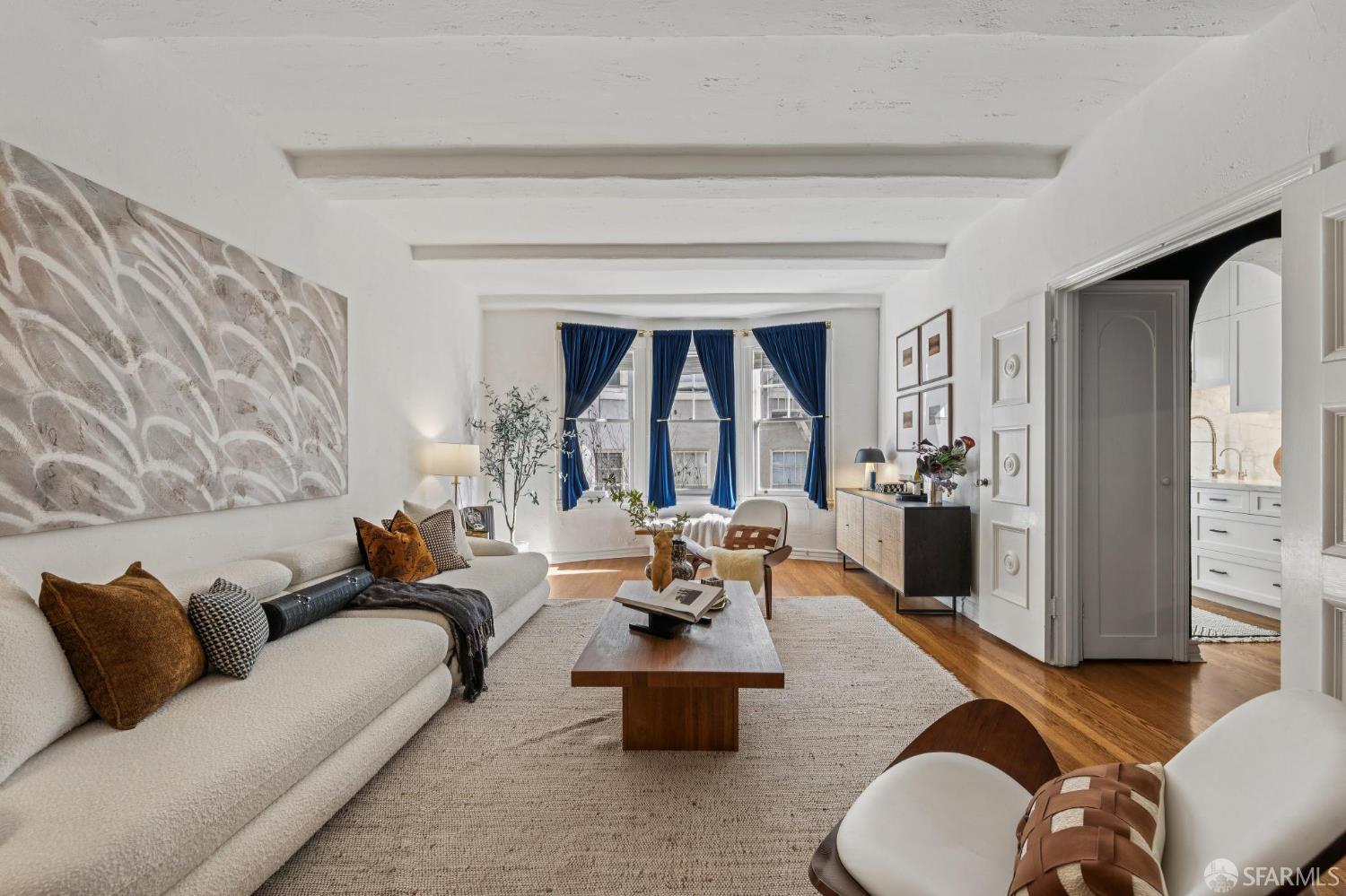 Detail Gallery Image 5 of 29 For 2090 Pacific Ave #306,  San Francisco,  CA 94109 - 1 Beds | 1 Baths