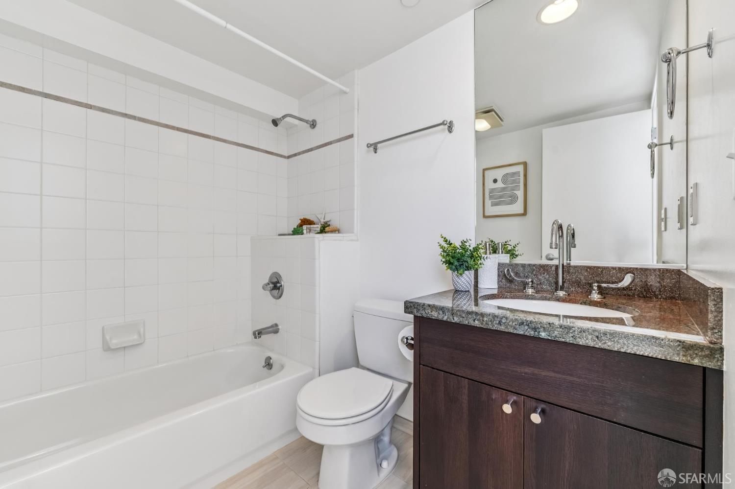 Detail Gallery Image 21 of 26 For 1325 Indiana St #201,  San Francisco,  CA 94107 - 1 Beds | 2 Baths