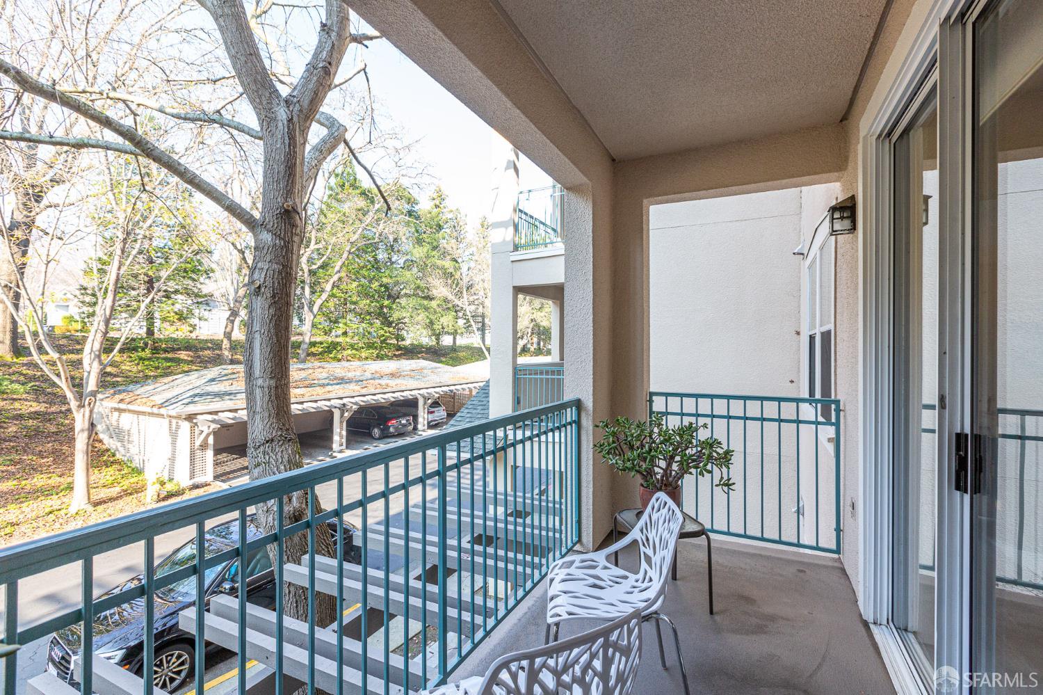 Detail Gallery Image 15 of 16 For 1840 Tice Creek Dr #2210,  Walnut Creek,  CA 94595 - 1 Beds | 1/1 Baths