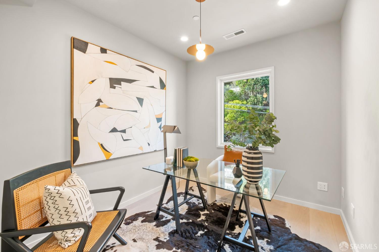 Detail Gallery Image 43 of 74 For 479 28th St, San Francisco,  CA 94131 - 7 Beds | 6/1 Baths