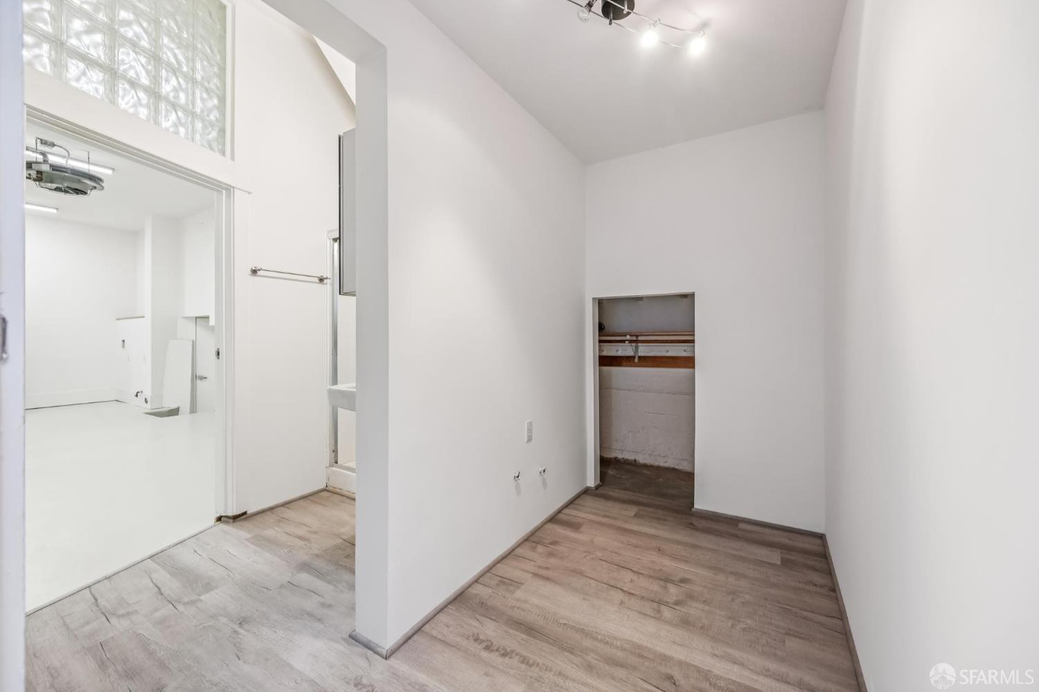 Detail Gallery Image 72 of 87 For 1066 Bryant St, San Francisco,  CA 94103 - 4 Beds | 5/1 Baths