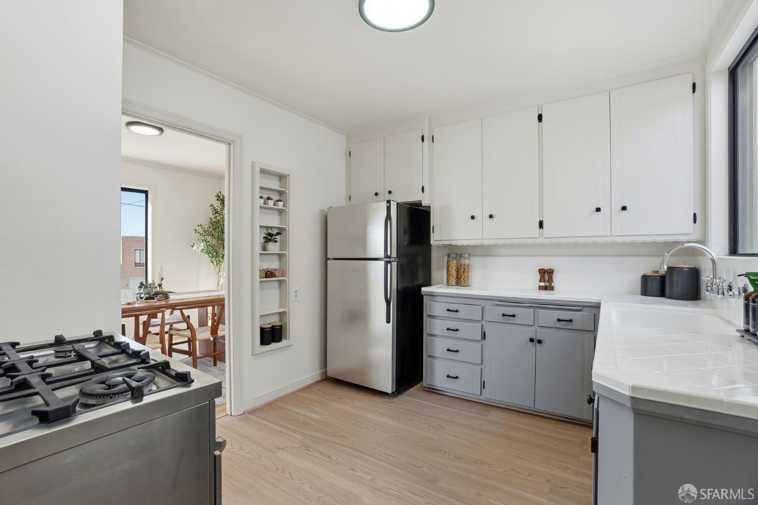 Detail Gallery Image 13 of 49 For 1778 42nd Ave, San Francisco,  CA 94122 - 2 Beds | 1 Baths