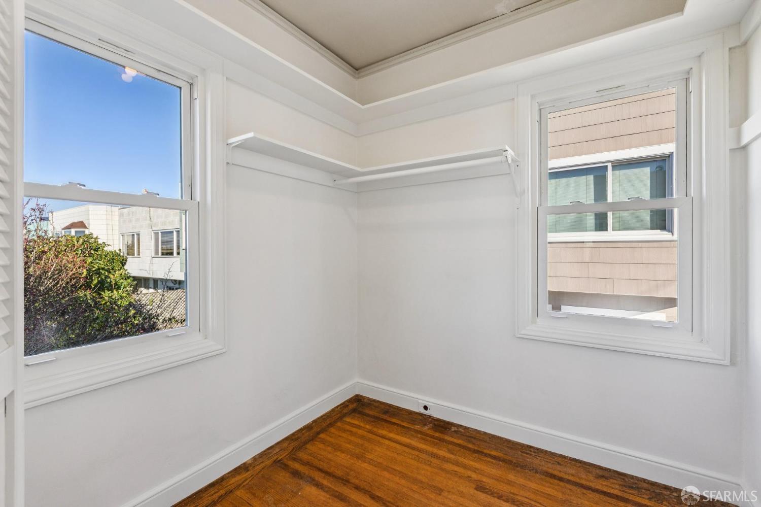 Detail Gallery Image 31 of 55 For 2830 Lawton St, San Francisco,  CA 94122 - 3 Beds | 1/2 Baths