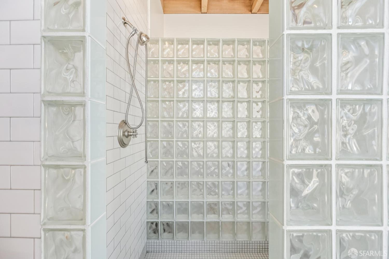 Detail Gallery Image 30 of 87 For 1066 Bryant St, San Francisco,  CA 94103 - 4 Beds | 5/1 Baths