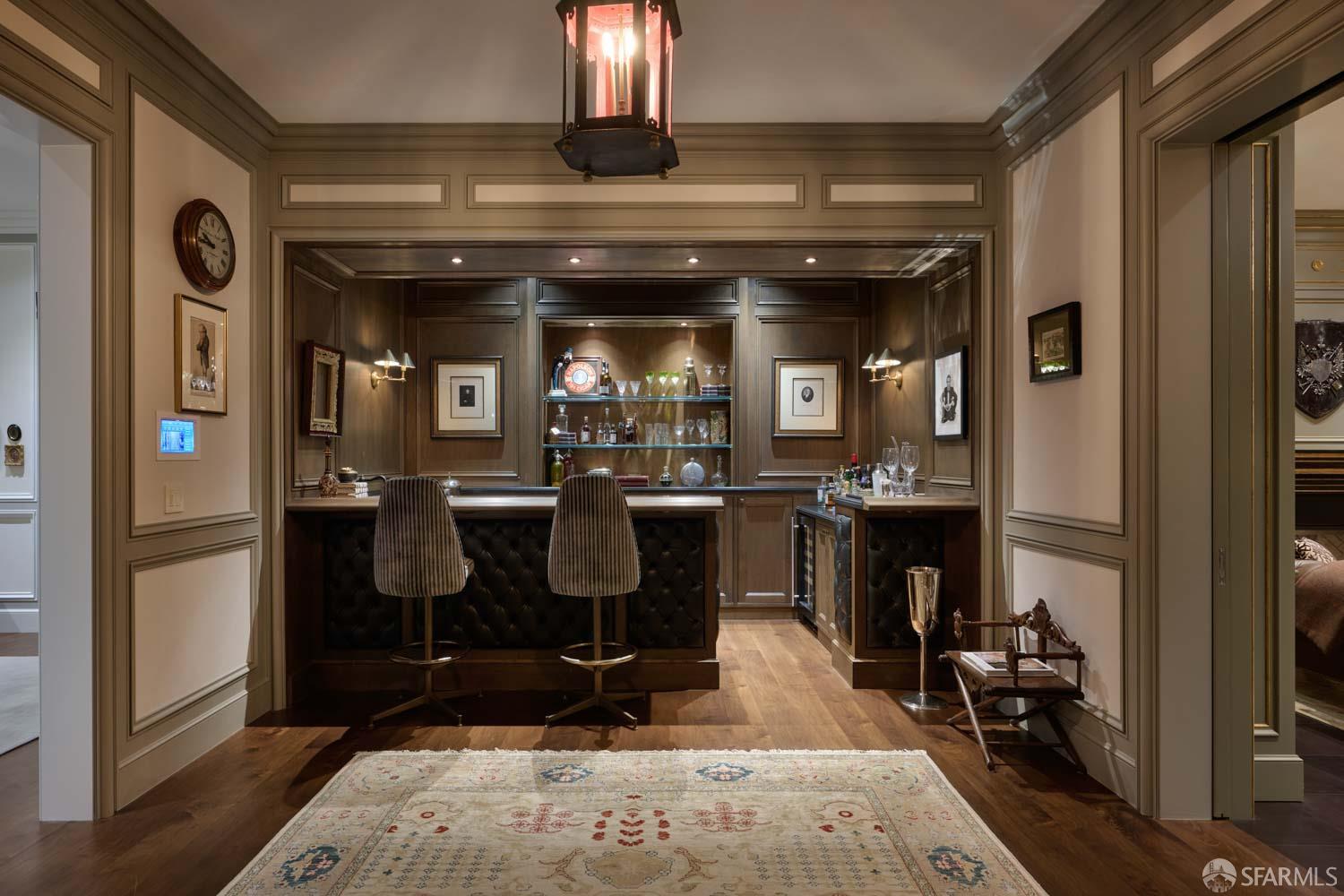 Detail Gallery Image 18 of 56 For 3199 Jackson Ave, San Francisco,  CA 94115 - 9 Beds | 10/5 Baths