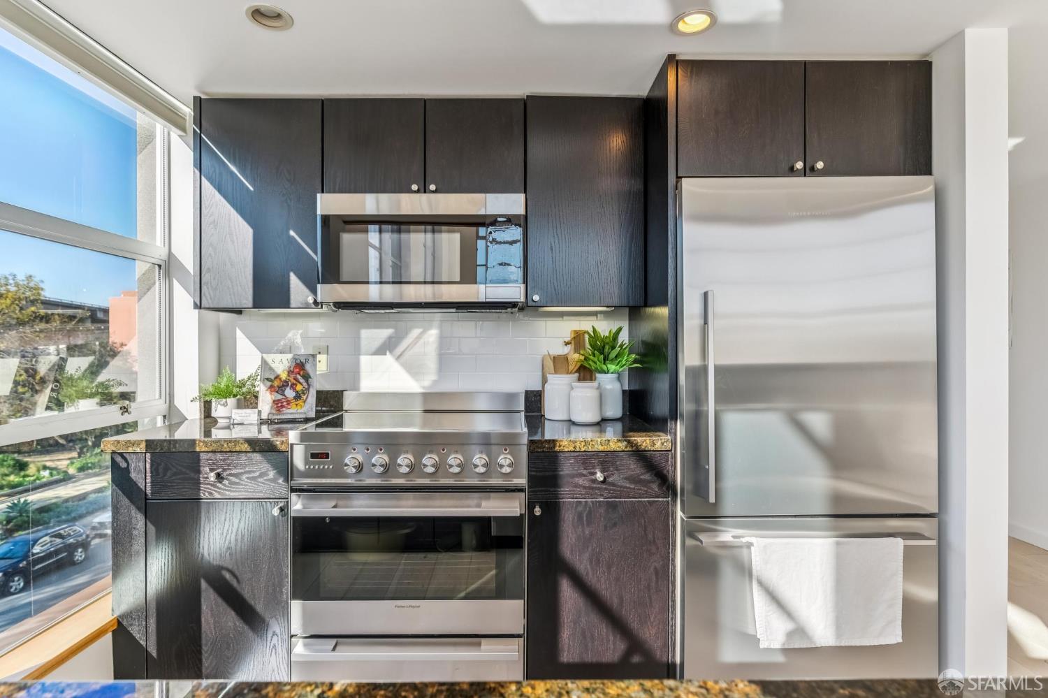 Detail Gallery Image 6 of 26 For 1325 Indiana St #201,  San Francisco,  CA 94107 - 1 Beds | 2 Baths