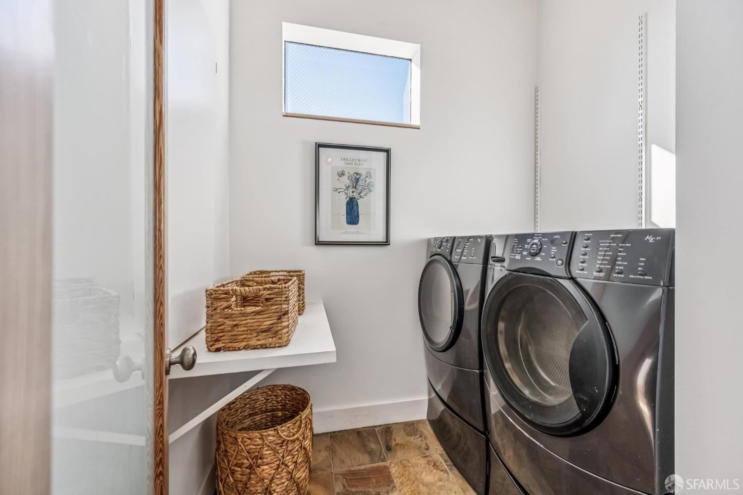 Detail Gallery Image 34 of 87 For 1066 Bryant St, San Francisco,  CA 94103 - 4 Beds | 5/1 Baths