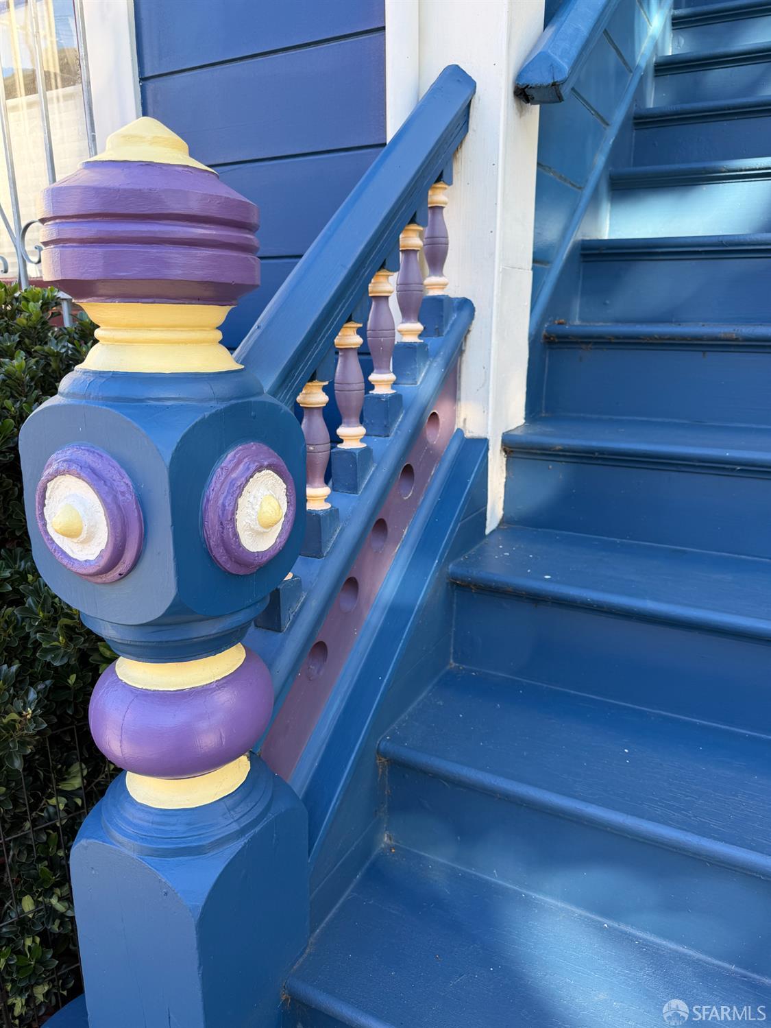 Detail Gallery Image 92 of 99 For 560 Lyon St, San Francisco,  CA 94117 - 5 Beds | 3/1 Baths