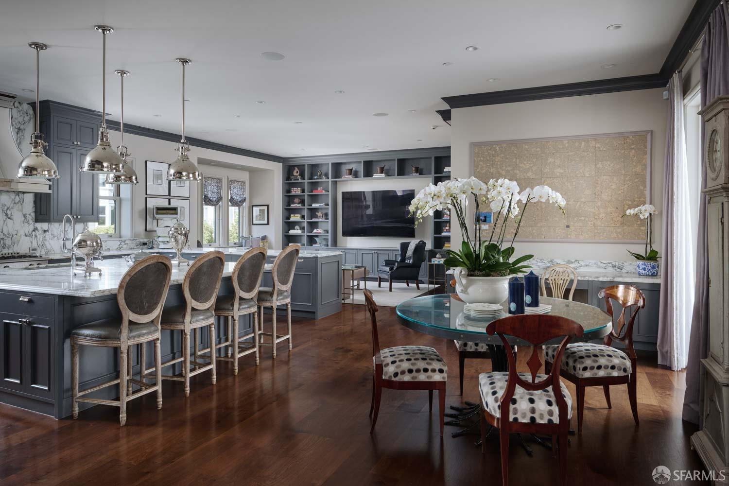 Detail Gallery Image 6 of 56 For 3199 Jackson Ave, San Francisco,  CA 94115 - 9 Beds | 10/5 Baths