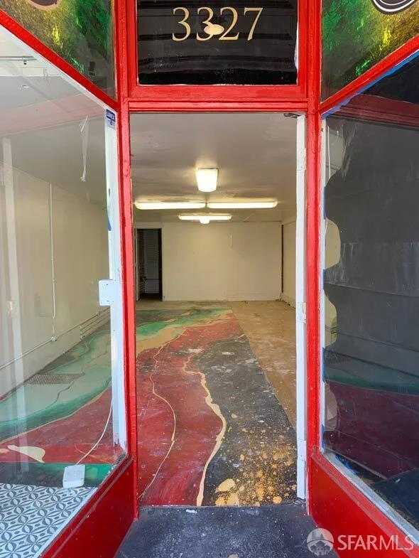 Detail Gallery Image 4 of 9 For 3327 24th St, San Francisco,  CA 94110 - – Beds | – Baths