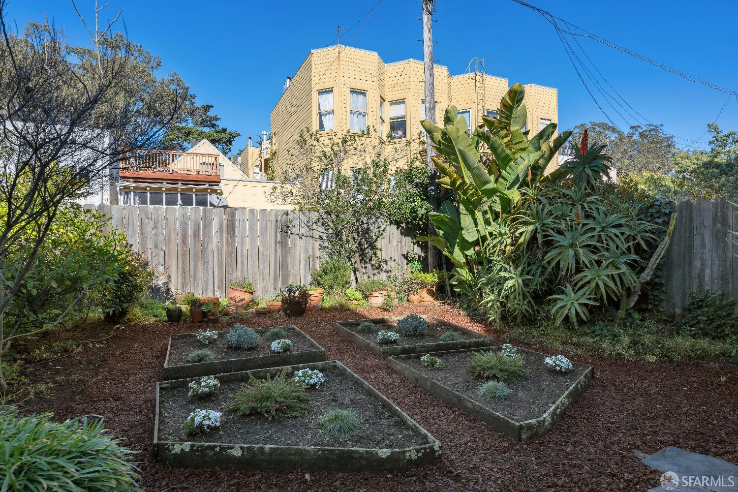 Detail Gallery Image 48 of 55 For 1750 Page St, San Francisco,  CA 94117 - 2 Beds | 1 Baths