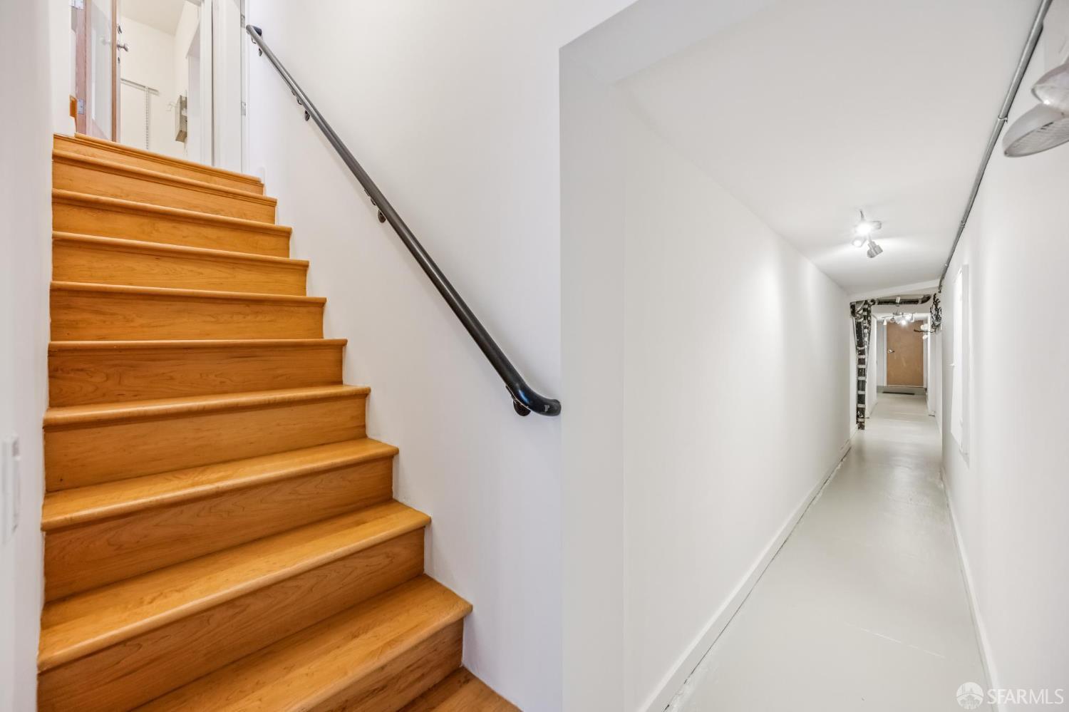 Detail Gallery Image 45 of 87 For 1066 Bryant St, San Francisco,  CA 94103 - 4 Beds | 5/1 Baths