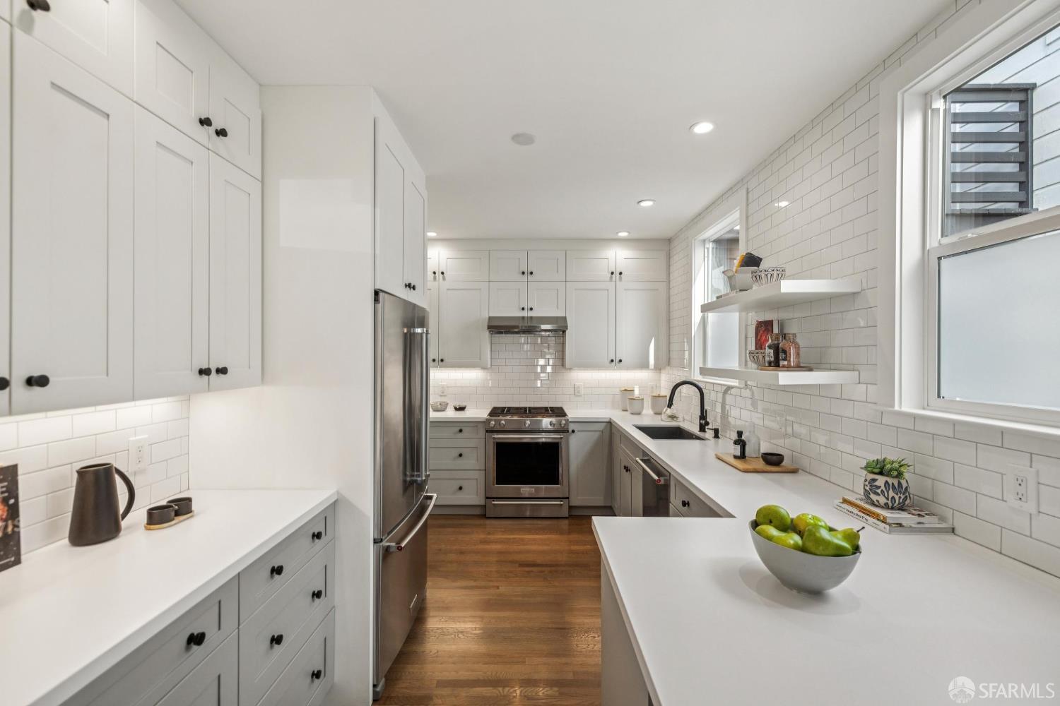 Detail Gallery Image 12 of 42 For 1141 Fell St, San Francisco,  CA 94117 - 3 Beds | 2 Baths