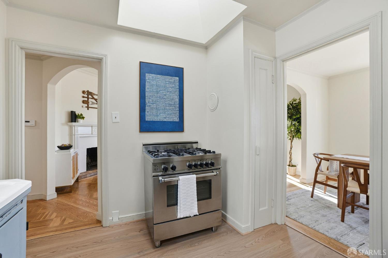 Detail Gallery Image 14 of 49 For 1778 42nd Ave, San Francisco,  CA 94122 - 2 Beds | 1 Baths