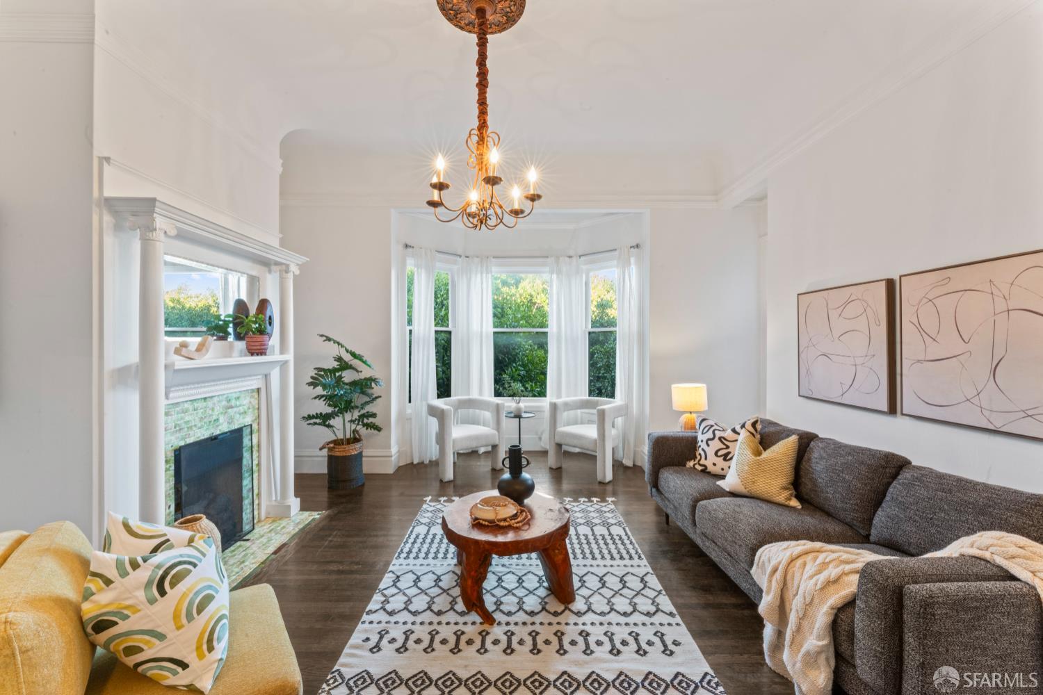 Detail Gallery Image 24 of 39 For 483 Oak St, San Francisco,  CA 94102 - 4 Beds | 2 Baths