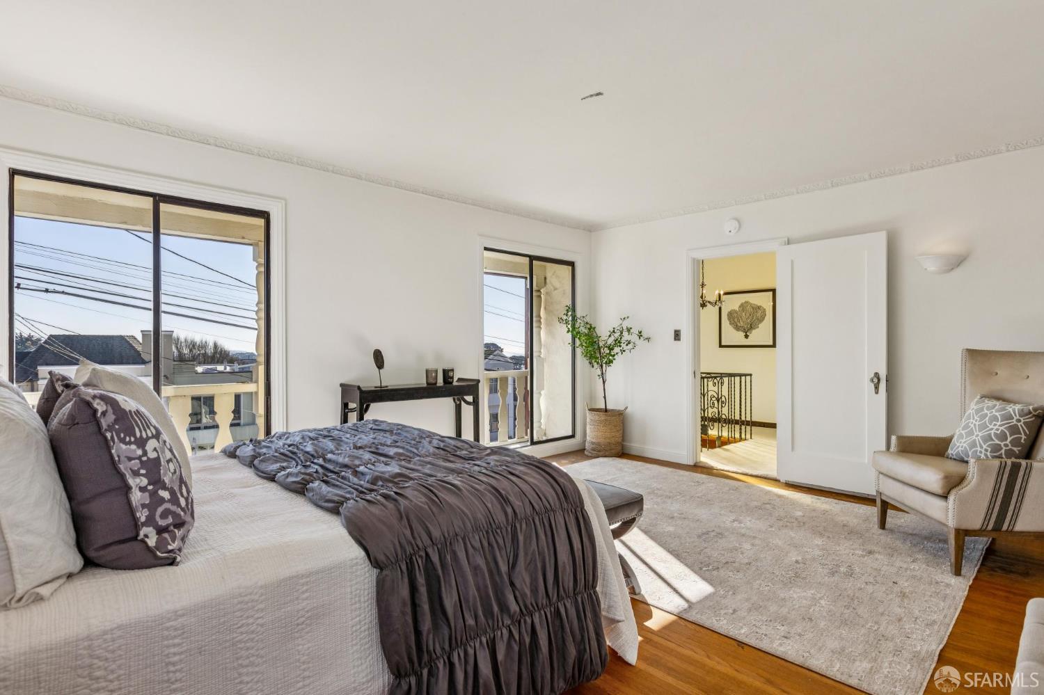 Detail Gallery Image 27 of 55 For 2830 Lawton St, San Francisco,  CA 94122 - 3 Beds | 1/2 Baths