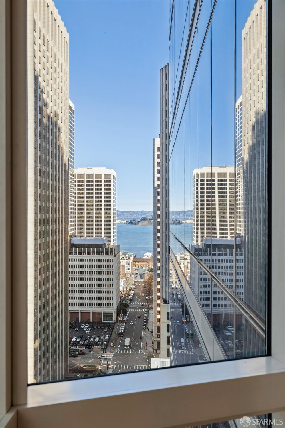 Detail Gallery Image 7 of 46 For 301 Mission St 25b,  San Francisco,  CA 94105 - 1 Beds | 1 Baths