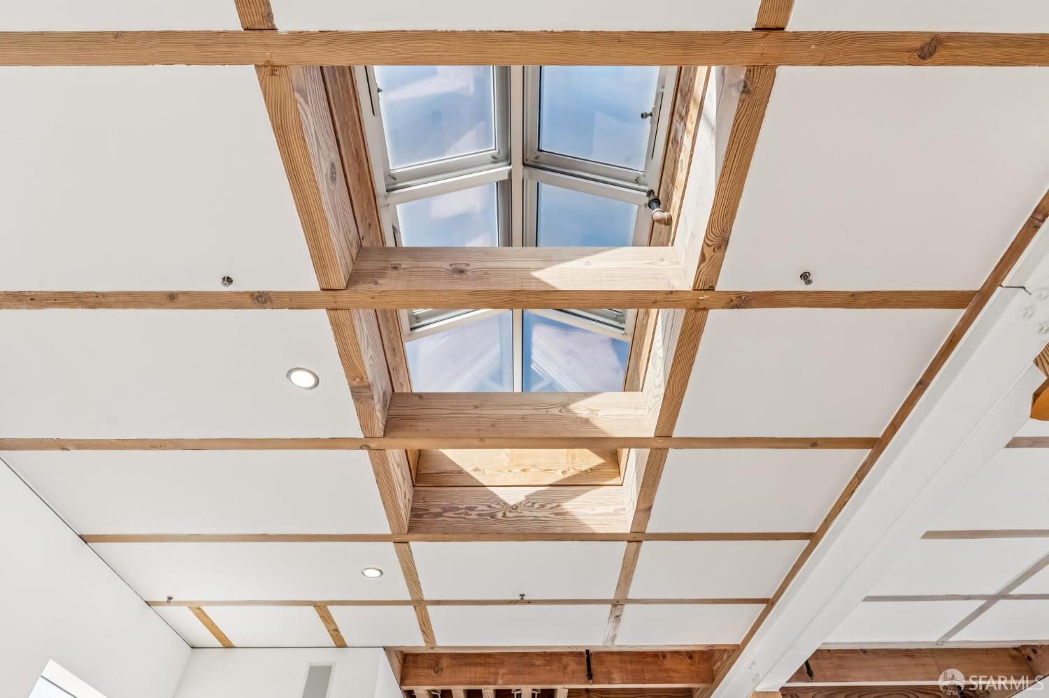 Detail Gallery Image 13 of 87 For 1066 Bryant St, San Francisco,  CA 94103 - 4 Beds | 5/1 Baths