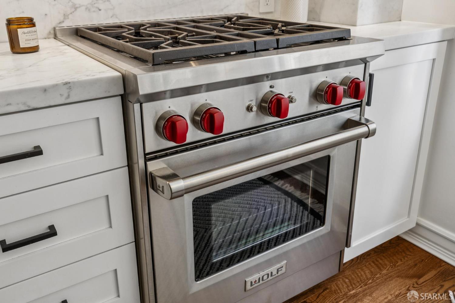 Detail Gallery Image 14 of 29 For 2090 Pacific Ave #306,  San Francisco,  CA 94109 - 1 Beds | 1 Baths