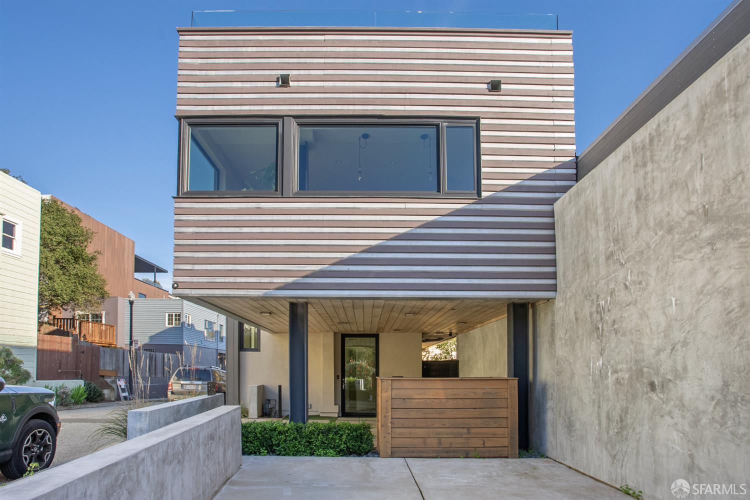 Detail Gallery Image 28 of 29 For 495 Chapman St, San Francisco,  CA 94110 - 4 Beds | 3 Baths