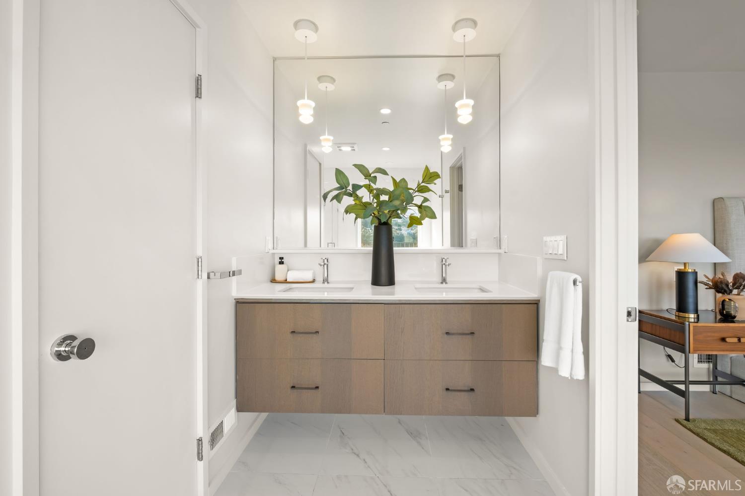 Detail Gallery Image 24 of 72 For 479 28th St, San Francisco,  CA 94131 - – Beds | – Baths