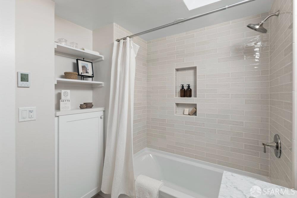 Photo #25: 426096159 Listing: Photo #25